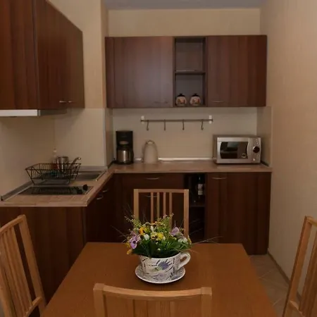 Apartment Feels Like Magnolia *